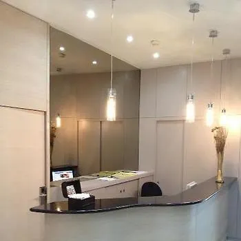 尼斯圣乔治酒店 4*